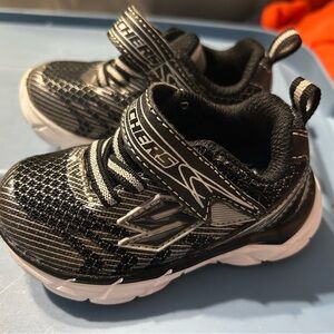 Braylon Sketchers Used Toddler Shoes Size 5~Very Good Condition!